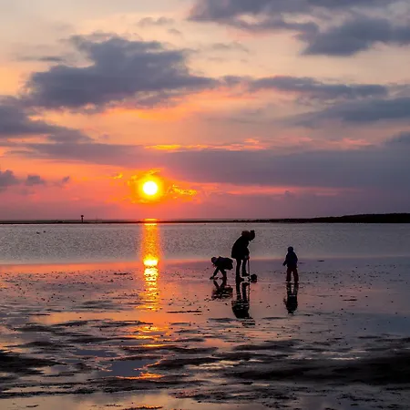 Achtern Diek 2-27 Dorumer Neufeld